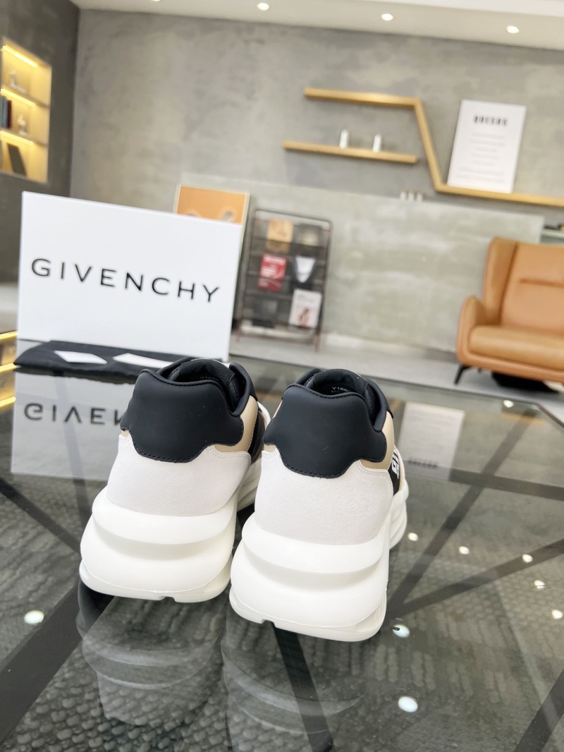 Givenchy Sneakers